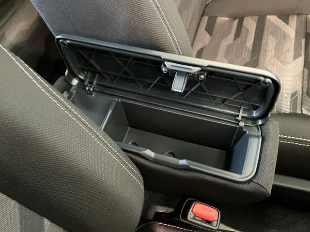 タフトＧ　クロムベンチャー　届出済未使用車　前席シートヒーター追突被害軽減ブレーキ　スマアシ　コーナーセンサー　ＬＥＤ　スマートキー　オートエアコン　前席シートヒーター　ナビ取付時用バックカメラ（滋賀県）の中古車