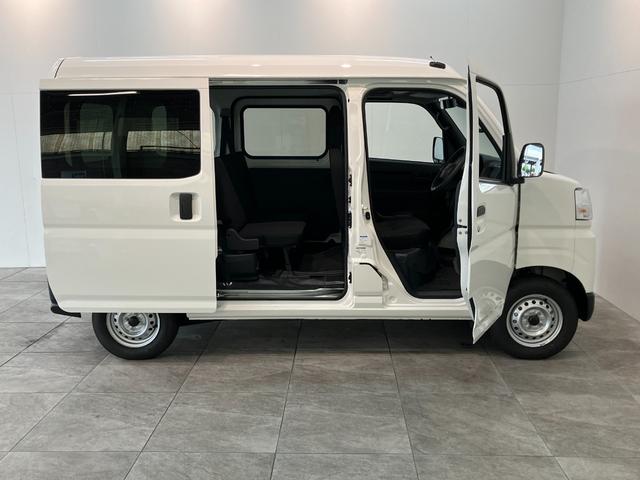 ハイゼットカーゴＤＸ　４ＷＤ　ＣＶＴ車　キーレス　前席パワーウインドウ追突被害軽減ブレーキ　スマアシ　コーナーセンサー　キーレス　前席パワーウインドウ　ＡＭ／ＦＭステレオ　両側スライドドア　パートタイム４ＷＤ（滋賀県）の中古車