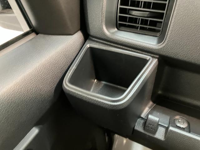 ハイゼットカーゴＤＸ　４ＷＤ　ＣＶＴ車　キーレス　前席パワーウインドウ追突被害軽減ブレーキ　スマアシ　コーナーセンサー　キーレス　前席パワーウインドウ　ＡＭ／ＦＭステレオ　両側スライドドア　パートタイム４ＷＤ（滋賀県）の中古車