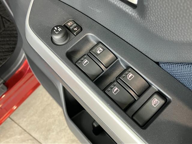 トールカスタムＧ　フルセグナビ　バックカメラ　両側電動スライドドア追突被害軽減ブレーキ　スマアシ　コーナーセンサー　ＬＥＤ　スマートキー　両側電動スライドドア　レーダークルーズコントロール　フルセグナビ　ＤＶＤ　Ｂｌｕｅｔｏｏｔｈ　ＵＳＢ　バックカメラ（滋賀県）の中古車
