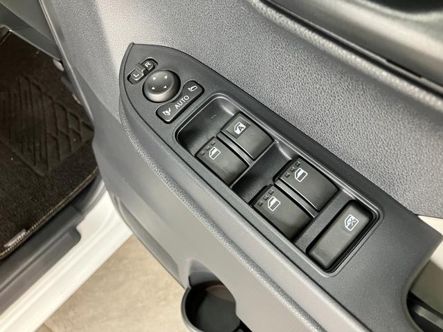 タントＸ　フルセグナビ　バックカメラ　左側電動スライドドア追突被害軽減ブレーキ　スマアシ　コーナーセンサー　ＬＥＤ　スマートキー　左側電動スライドドア　前席シートヒーター　フルセグナビ　ＤＶＤ　Ｂｌｕｅｔｏｏｔｈ　ＵＳＢ　バックカメラ（滋賀県）の中古車