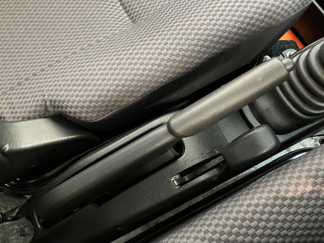 ハイゼットトラックジャンボＳＡIIIｔ　４ＷＤ　フルセグナビ　ドラレコ追突被害軽減ブレーキ　スマアシ３ｔ　　パートタイム４ＷＤ　デフロック　荷台作業灯　キーレス　ＬＥＤ　フルセグナビ　ＤＶＤ　Ｂｌｕｅｔｏｏｔｈ　ＵＳＢ　ドラレコ（滋賀県）の中古車