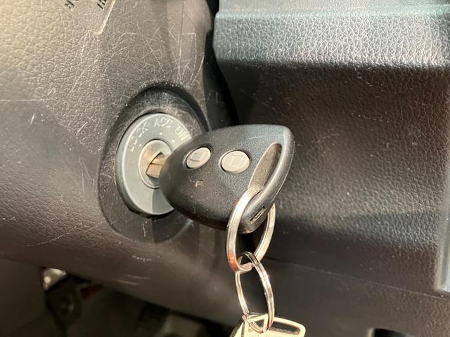 ハイゼットトラックジャンボＳＡIIIｔ　４ＷＤ　フルセグナビ　ドラレコ追突被害軽減ブレーキ　スマアシ３ｔ　　パートタイム４ＷＤ　デフロック　荷台作業灯　キーレス　ＬＥＤ　フルセグナビ　ＤＶＤ　Ｂｌｕｅｔｏｏｔｈ　ＵＳＢ　ドラレコ（滋賀県）の中古車
