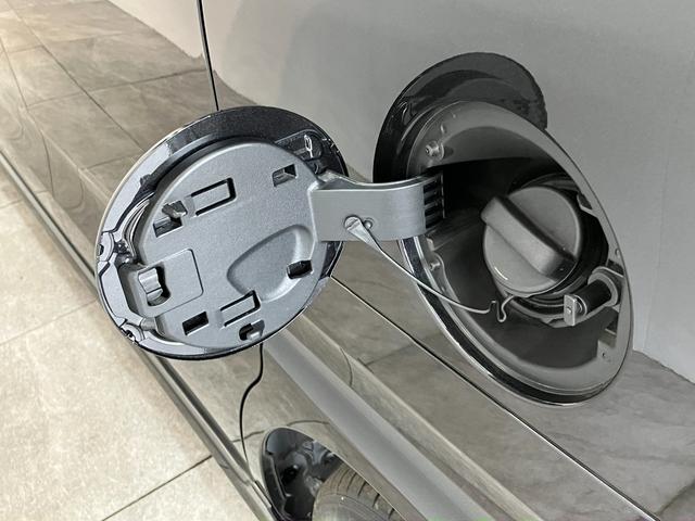 タントカスタムＸ　届出済未使用車　両側電動スライドドア追突被害軽減ブレーキ　スマアシ　コーナーセンサー　ＬＥＤ　スマートキー　両側電動スライドドア　前席シートヒーター　オートエアコン　ナビ取付時用バックカメラ（滋賀県）の中古車
