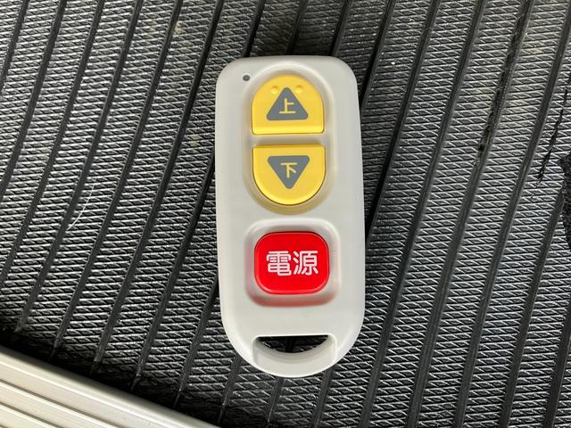 タントスローパーＸスペシャル　走行２万キロ　両側スライドドア車いす乗降車　スローパー　追突被害軽減ブレーキ　スマアシ　コーナーセンサー　ＬＥＤ　スマートキー　両側スライドドア　ＣＤステレオ　ＡＵＸ端子（滋賀県）の中古車