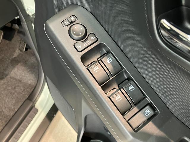 タフトＧダーククロムベンチャー　届出済未使用車　前席シートヒーター追突被害軽減ブレーキ　スマアシ　コーナーセンサー　ＬＥＤ　スマートキー　オートエアコン　前席シートヒーター　ナビ取付時用バックカメラ（滋賀県）の中古車