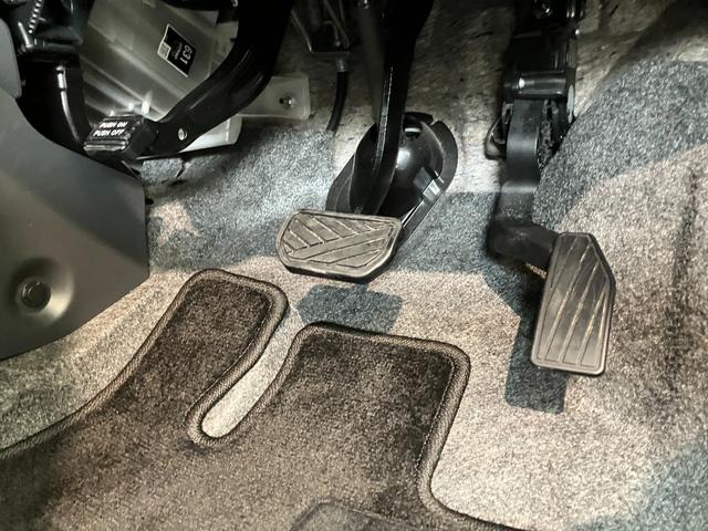 ワゴンＲスティングレーＴ　スマートキー　ワンセグナビ　ドラレコ追突被害軽減ブレーキ　ターボ　ＨＩＤ　スマートキー　運転席シートヒーター　ワンセグナビ　ＤＶＤ　Ｂｌｕｅｔｏｏｔｈ　ＵＳＢ　ドラレコ（滋賀県）の中古車