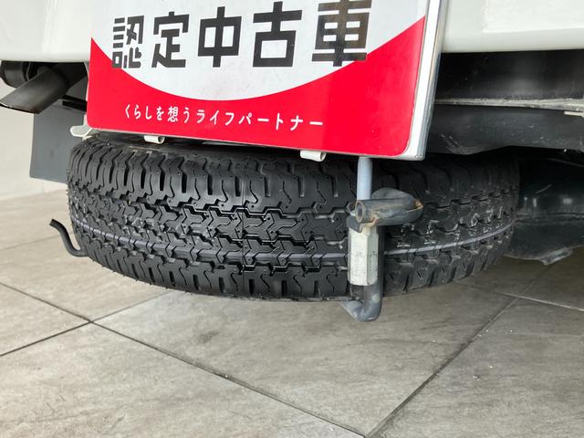 ハイゼットトラックスタンダードＳＡIIIｔ　４ＷＤ　走行１万８千キロ弱追突被害軽減ブレーキ　スマアシ３ｔ　ＬＥＤ　リヤコーナーセンサー　パートタイム４ＷＤ　ＡＭ／ＦＭステレオ（滋賀県）の中古車