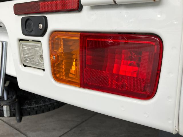 ハイゼットトラックスタンダードＳＡIIIｔ　４ＷＤ　走行１万８千キロ弱追突被害軽減ブレーキ　スマアシ３ｔ　ＬＥＤ　リヤコーナーセンサー　パートタイム４ＷＤ　ＡＭ／ＦＭステレオ（滋賀県）の中古車