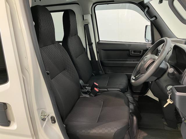ハイゼットカーゴＤＸ　４ＷＤ　ＣＶＴ車　キーレス　前席パワーウインドウ追突被害軽減ブレーキ　スマアシ　コーナーセンサー　キーレス　前席パワーウインドウ　両側スライドドア　ＡＭ／ＦＭステレオ　ドラレコ（滋賀県）の中古車