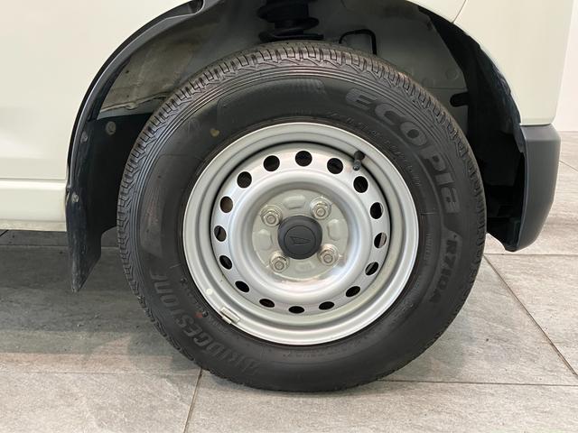 ハイゼットカーゴＤＸ　４ＷＤ　ＣＶＴ車　キーレス　前席パワーウインドウ追突被害軽減ブレーキ　スマアシ　コーナーセンサー　キーレス　前席パワーウインドウ　両側スライドドア　ＡＭ／ＦＭステレオ　ドラレコ（滋賀県）の中古車