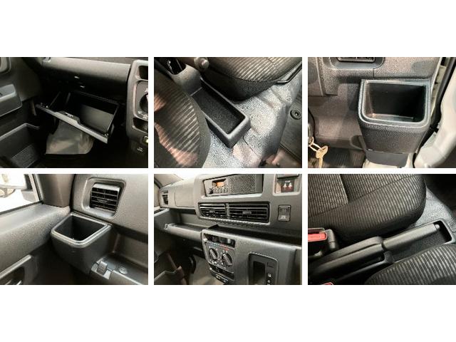 ハイゼットカーゴＤＸ　４ＷＤ　ＣＶＴ車　キーレス　前席パワーウインドウ追突被害軽減ブレーキ　スマアシ　コーナーセンサー　キーレス　前席パワーウインドウ　両側スライドドア　ＡＭ／ＦＭステレオ　ドラレコ（滋賀県）の中古車