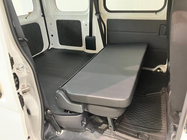 ハイゼットカーゴＤＸ　４ＷＤ　ＣＶＴ車　キーレス　前席パワーウインドウ追突被害軽減ブレーキ　スマアシ　コーナーセンサー　キーレス　前席パワーウインドウ　両側スライドドア　ＡＭ／ＦＭステレオ　ドラレコ（滋賀県）の中古車