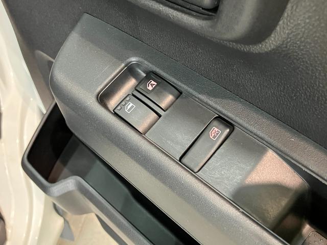 ハイゼットカーゴＤＸ　４ＷＤ　ＣＶＴ車　キーレス　前席パワーウインドウ追突被害軽減ブレーキ　スマアシ　コーナーセンサー　キーレス　前席パワーウインドウ　両側スライドドア　ＡＭ／ＦＭステレオ　ドラレコ（滋賀県）の中古車