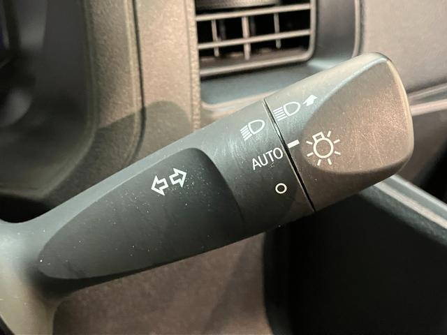 ハイゼットカーゴＤＸ　４ＷＤ　ＣＶＴ車　キーレス　前席パワーウインドウ追突被害軽減ブレーキ　スマアシ　コーナーセンサー　キーレス　前席パワーウインドウ　両側スライドドア　ＡＭ／ＦＭステレオ　ドラレコ（滋賀県）の中古車
