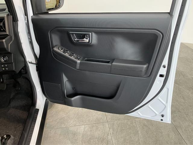 タフトＧダーククロムベンチャー　届出済未使用車　前席シートヒーター追突被害軽減ブレーキ　スマアシ　コーナーセンサー　ＬＥＤ　スマートキー　オートエアコン　前席シートヒーター　ナビ取付時用バックカメラ（滋賀県）の中古車
