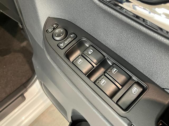 タントカスタムＸ　届出済未使用車　両側電動スライドドア追突被害軽減ブレーキ　スマアシ　コーナーセンサー　ＬＥＤ　スマートキー　両側電動スライドドア　前席シートヒーター　オートエアコン　ナビ取付時用バックカメラ（滋賀県）の中古車