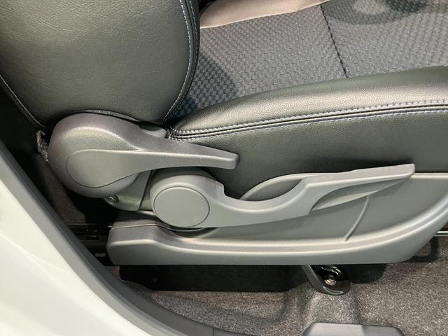 タントカスタムＸ　届出済未使用車　両側電動スライドドア追突被害軽減ブレーキ　スマアシ　コーナーセンサー　ＬＥＤ　スマートキー　両側電動スライドドア　前席シートヒーター　オートエアコン　ナビ取付時用バックカメラ（滋賀県）の中古車
