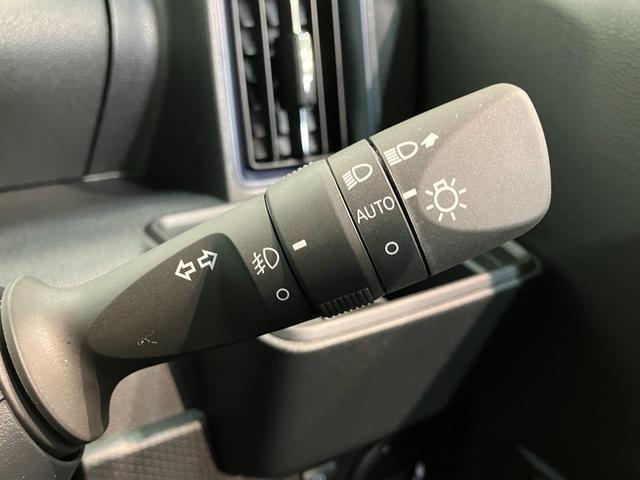 タントカスタムＸ　届出済未使用車　両側電動スライドドア追突被害軽減ブレーキ　スマアシ　コーナーセンサー　ＬＥＤ　スマートキー　両側電動スライドドア　前席シートヒーター　オートエアコン　ナビ取付時用バックカメラ（滋賀県）の中古車
