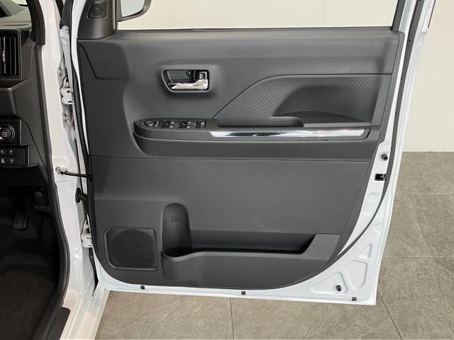 タントカスタムＲＳ　届出済未使用車　両側電動スライドドア追突被害軽減ブレーキ　スマアシ　コーナーセンサー　ＬＥＤ　スマートキー　両側電動スライドドア　前席シートヒーター　オートエアコン　ナビ取付時用バックカメラ（滋賀県）の中古車