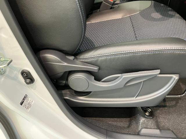タントカスタムＲＳ　届出済未使用車　両側電動スライドドア追突被害軽減ブレーキ　スマアシ　コーナーセンサー　ＬＥＤ　スマートキー　両側電動スライドドア　前席シートヒーター　オートエアコン　ナビ取付時用バックカメラ（滋賀県）の中古車