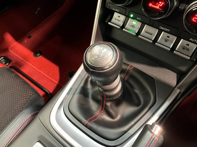 ＧＲ８６ＲＺ　６ＭＴ車　走行２万キロ　車検整備付きＬＥＤ　スマートキー　シートヒーター　追従機能付クルーズコントロール（滋賀県）の中古車