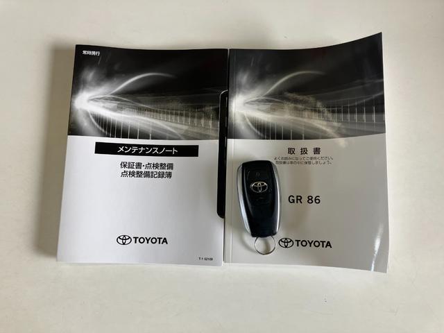 ＧＲ８６ＲＺ　６ＭＴ車　走行２万キロ　車検整備付きＬＥＤ　スマートキー　シートヒーター　追従機能付クルーズコントロール（滋賀県）の中古車