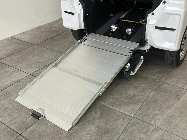 タントスローパーＬ　フルセグナビ　バックカメラ　走行６千キロ台車いす乗降車　追突被害軽減ブレーキ　スマアシ　コーナーセンサー　ＬＥＤ　キーレス　両側スライドドア　フルセグナビ　ＤＶＤ　Ｂｌｕｅｔｏｏｔｈ　バックカメラ（滋賀県）の中古車