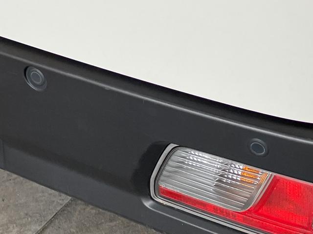 ハイゼットカーゴＤＸ　４ＷＤ　ＣＶＴ車　キーレス　前席パワーウインドウ追突被害軽減ブレーキ　スマアシ　コーナーセンサー　キーレス　前席パワーウインドウ　ＡＭ／ＦＭステレオ　両側スライドドア　パートタイム４ＷＤ　ドラレコ（滋賀県）の中古車
