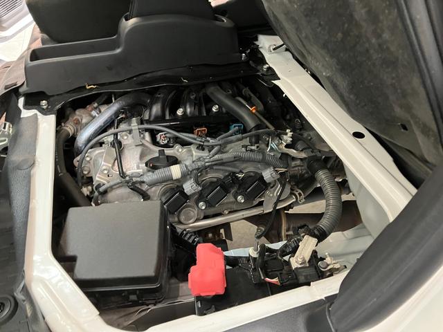 ハイゼットカーゴＤＸ　４ＷＤ　ＣＶＴ車　キーレス　前席パワーウインドウ追突被害軽減ブレーキ　スマアシ　コーナーセンサー　キーレス　前席パワーウインドウ　ＡＭ／ＦＭステレオ　両側スライドドア　パートタイム４ＷＤ　ドラレコ（滋賀県）の中古車