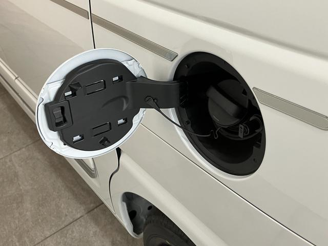 ムーヴキャンバスセオリーＧ　届出済未使用車　両側電動スライドドア追突被害軽減ブレーキ　スマアシ　コーナーセンサー　ＬＥＤ　スマートキー　両側電動スライドドア　前席シートヒーター　オートエアコン　ナビ取付時用バックカメラ（滋賀県）の中古車