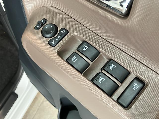 ムーヴキャンバスセオリーＧ　届出済未使用車　両側電動スライドドア追突被害軽減ブレーキ　スマアシ　コーナーセンサー　ＬＥＤ　スマートキー　両側電動スライドドア　前席シートヒーター　オートエアコン　ナビ取付時用バックカメラ（滋賀県）の中古車