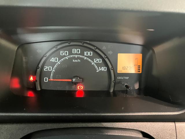 ハイゼットトラックスタンダードＳＡ３ｔ　４ＷＤ　５ＭＴ　ＬＥＤヘッドライト衝突被害軽減ブレーキ　スマアシ３ｔ　コーナーセンサー　ＬＥＤヘッドライト　　パートタイム４ＷＤ　５ＭＴ車　ＡＭ／ＦＭラジオ（滋賀県）の中古車