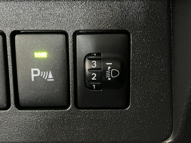 ハイゼットトラックスタンダードＳＡ３ｔ　４ＷＤ　５ＭＴ　ＬＥＤヘッドライト衝突被害軽減ブレーキ　スマアシ３ｔ　コーナーセンサー　ＬＥＤヘッドライト　　パートタイム４ＷＤ　５ＭＴ車　ＡＭ／ＦＭラジオ（滋賀県）の中古車