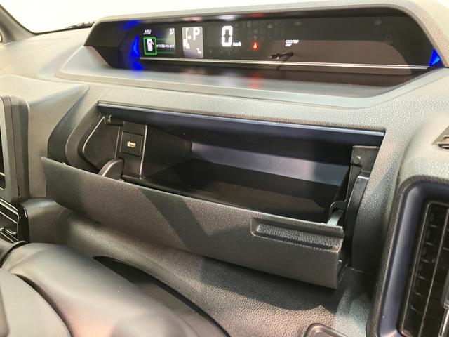 タントカスタムＲＳ　届出済未使用車　両側電動スライドドア追突被害軽減ブレーキ　スマアシ　コーナーセンサー　ＬＥＤ　スマートキー　両側電動スライドドア　前席シートヒーター　オートエアコン　ナビ取付時用バックカメラ（滋賀県）の中古車