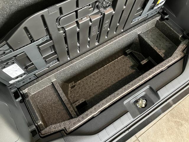 タントカスタムＲＳ　届出済未使用車　両側電動スライドドア追突被害軽減ブレーキ　スマアシ　コーナーセンサー　ＬＥＤ　スマートキー　両側電動スライドドア　前席シートヒーター　オートエアコン　ナビ取付時用バックカメラ（滋賀県）の中古車