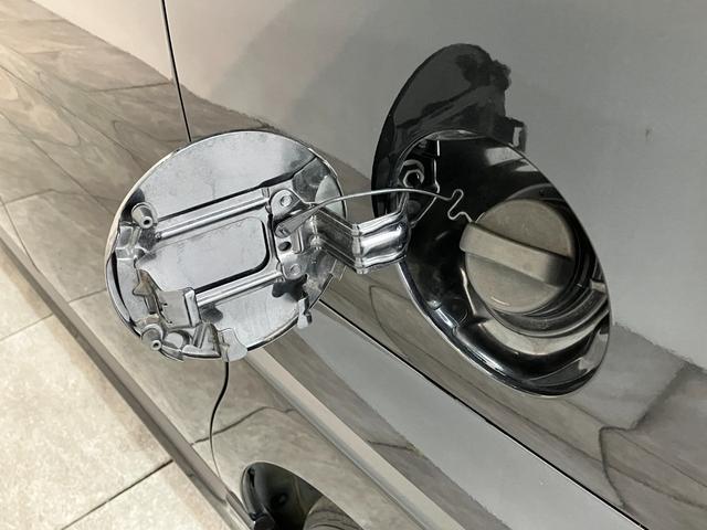 タントカスタムＸ　４ＷＤ　左側電動スライドドア　車検整備付４ＷＤ　ＨＩＤライト　スマートキー　左側電動スライドドア　ベンチシート　ＣＤステレオ　ＵＳＢ（滋賀県）の中古車