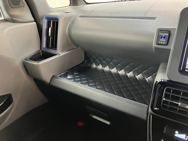 タントカスタムＸセレクション　フナビ　バックカメラ　車検整備付追突被害軽減ブレーキ　スマアシ　コーナーセンサー　ＬＥＤ　スマートキー　両側電動スライドドア　前席シートヒーター　フルセグナビ　ＤＶＤ　Ｂｌｕｅｔｏｏｔｈ　ＵＳＢ　バックカメラ（滋賀県）の中古車