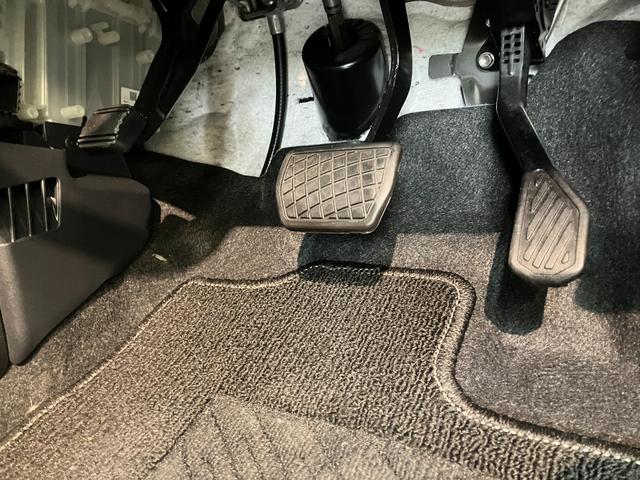 タントカスタムＲＳセレクション　９型ナビ　Ｂカメラ　クルコン追突被害軽減ブレーキ　コーナーセンサー　ＬＥＤ　両側電動スライドドア　レーダークルーズコントロール　前席シートヒーター　９インチフルセグナビ　ＤＶＤ　Ｂｌｕｅｔｏｏｔｈ　ＵＳＢ　バックカメラ（滋賀県）の中古車