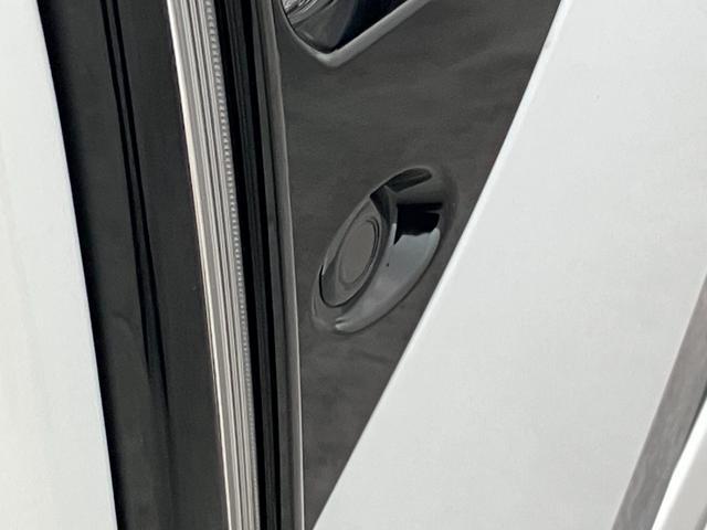タントカスタムＸ　両側電動スライドドア　ＬＥＤヘッドライト衝突被害軽減ブレーキ　コーナーセンサー　バックカメラ（ナビ装着時用）　両側電動スライドドア　前席シートヒーター　電動パーキングブレーキ　ＬＥＤヘッドライト　オートライト　オートエアコン　スマートキー（滋賀県）の中古車