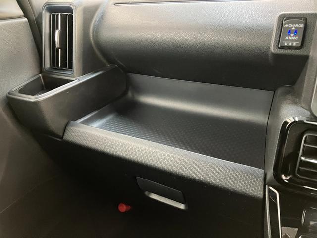 タントカスタムＸ　両側電動スライドドア　ＬＥＤヘッドライト衝突被害軽減ブレーキ　コーナーセンサー　バックカメラ（ナビ装着時用）　両側電動スライドドア　前席シートヒーター　電動パーキングブレーキ　ＬＥＤヘッドライト　オートライト　オートエアコン　スマートキー（滋賀県）の中古車