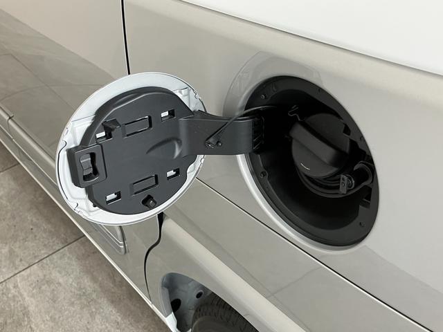 ムーヴキャンバスストライプスＧ　届出済未使用車　両側電動スライドドア追突被害軽減ブレーキ　スマアシ　コーナーセンサー　ＬＥＤ　スマートキー　両側電動スライドドア　前席シートヒーター　ナビ取付時用バックカメラ（滋賀県）の中古車