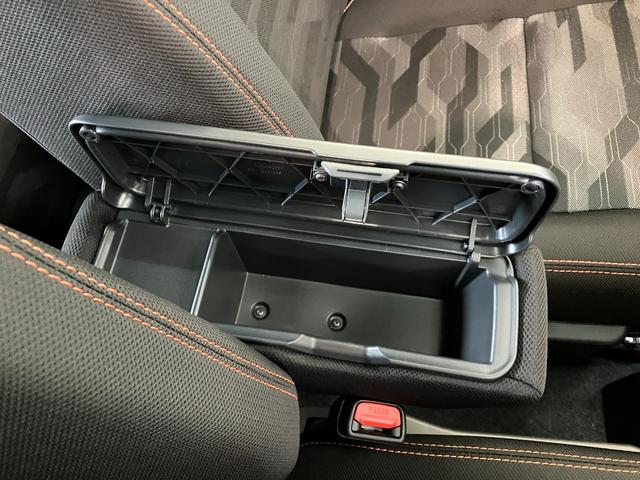 タフトＧ　届出済未使用車　前席シートヒーター　スマートキーＬＥＤ追突被害軽減ブレーキ　スマアシ　コーナーセンサー　ＬＥＤ　スマートキー　前席シートヒーター　オートエアコン　ナビ取付時用バックカメラ（滋賀県）の中古車