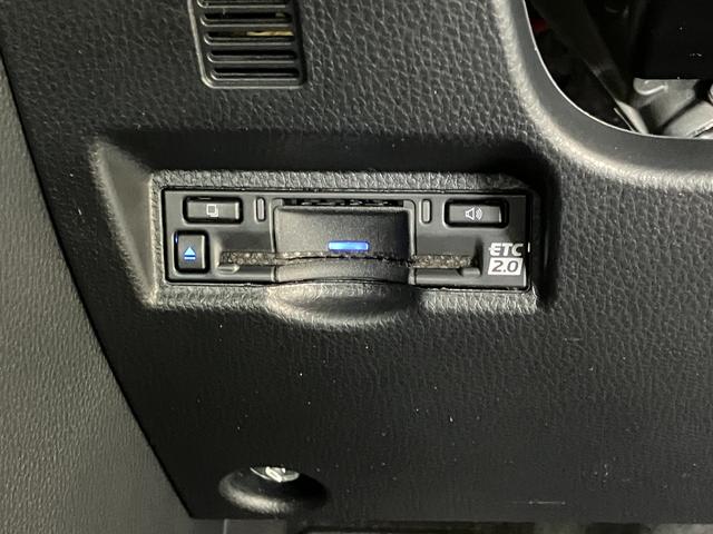 ノアＺ　ナビ　バックカメラ　レーダークルコン　両側パワスラ追突被害軽減ブレーキ　ＴＳＳ　ＬＥＤ　スマートキー　前席シートヒーター　両側電動スライドドア　パワーバックドア　ナビ　Ｂｌｕｅｔｏｏｔｈ　ＵＳＢ　バックカメラ（滋賀県）の中古車