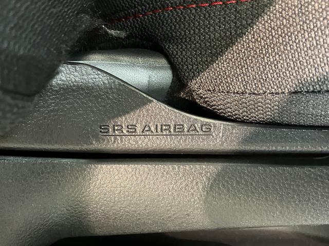 カローラスポーツＧ　Ｚ　９型ナビ　バックカメラ　走行３万キロ追突被害軽減ブレーキ　ＴＳＳ　コーナーセンサー　ＬＥＤ　スマートキー　レーダークルーズコントロール　９インチフルセグナビ　ＤＶＤ　Ｂｌｕｅｔｏｏｔｈ　バックカメラ　ドラレコ（滋賀県）の中古車