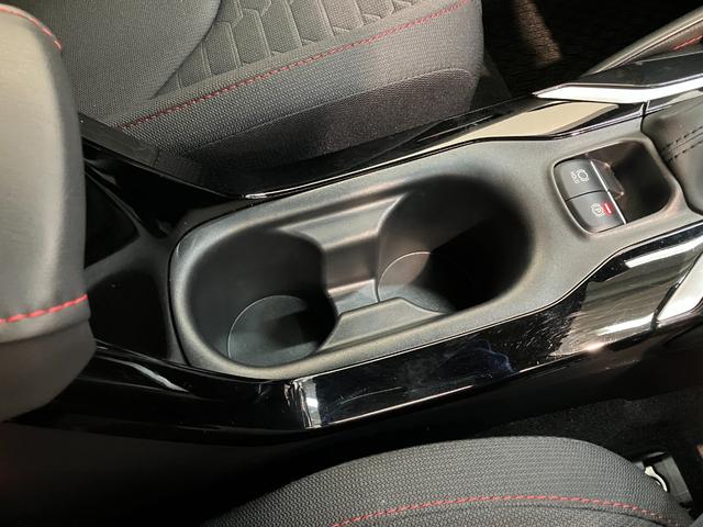 カローラスポーツＧ　Ｚ　９型ナビ　バックカメラ　走行３万キロ追突被害軽減ブレーキ　ＴＳＳ　コーナーセンサー　ＬＥＤ　スマートキー　レーダークルーズコントロール　９インチフルセグナビ　ＤＶＤ　Ｂｌｕｅｔｏｏｔｈ　バックカメラ　ドラレコ（滋賀県）の中古車