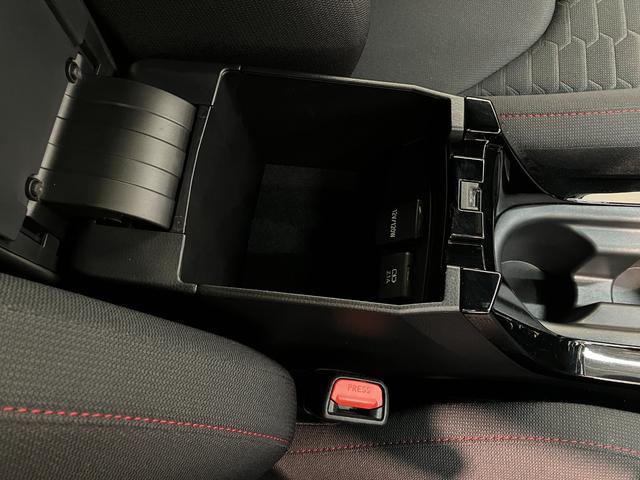 カローラスポーツＧ　Ｚ　９型ナビ　バックカメラ　走行３万キロ追突被害軽減ブレーキ　ＴＳＳ　コーナーセンサー　ＬＥＤ　スマートキー　レーダークルーズコントロール　９インチフルセグナビ　ＤＶＤ　Ｂｌｕｅｔｏｏｔｈ　バックカメラ　ドラレコ（滋賀県）の中古車