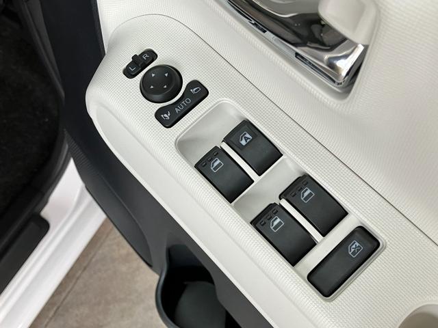 ムーヴキャンバスストライプスＧ　届出済未使用車　両側電動スライドドア追突被害軽減ブレーキ　スマアシ　コーナーセンサー　ＬＥＤ　スマートキー　両側電動スライドドア　前席シートヒーター　ナビ取付時用バックカメラ（滋賀県）の中古車