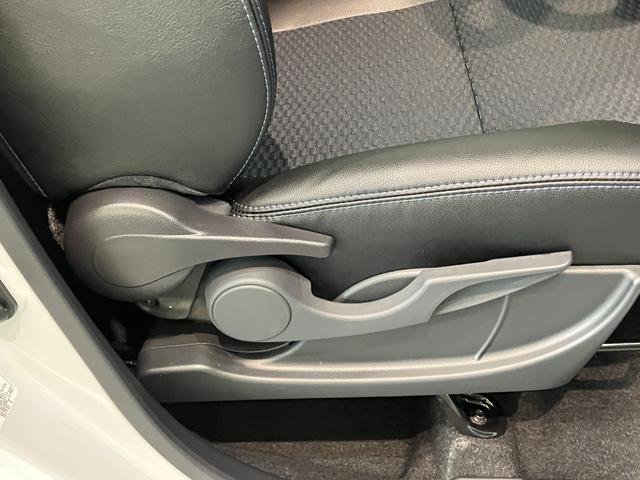 タントカスタムＸ　届出済未使用車　両側電動スライドドア追突被害軽減ブレーキ　スマアシ　コーナーセンサー　ＬＥＤ　スマートキー　両側電動スライドドア　前席シートヒーター　オートエアコン　ナビ取付時用バックカメラ（滋賀県）の中古車