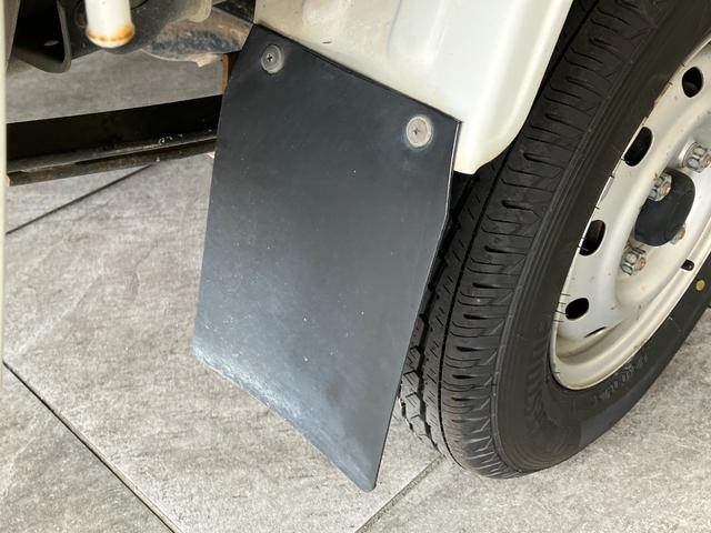 ハイゼットトラックエアコン・パワステ　スペシャル　５ＭＴ　４ＷＤ　車検整備付５速ミッション　パートタイム４ＷＤ　ＡＭ／ＦＭラジオ（滋賀県）の中古車